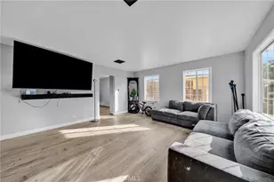 7044 Nestle Ave, Reseda, CA 91335 - Photo 4