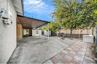 7044 Nestle Avenue, Reseda, CA 91335 - Photo 40