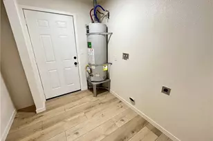 28451 Murrieta, Menifee, CA 92586 - Photo 26