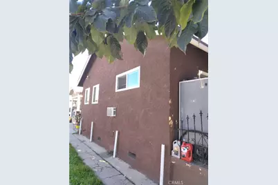 113 W 66 St, Los Angeles, CA 90003 - Photo 4