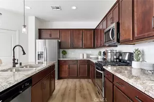 739 Spyglass Ct, Perris, CA 92571 - Photo 2