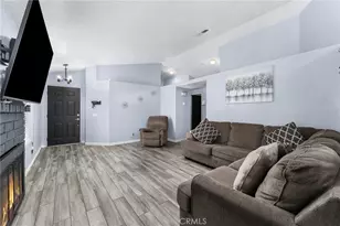 25101 Red Maple Ln, Moreno Valley, CA 92551 - Photo 8