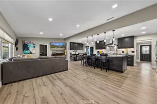 12407 Crestwood Dr, Yucaipa, CA 92399 - Photo 6