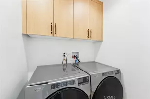 3945 S Norton Ave, Los Angeles, CA 90008 - Photo 42