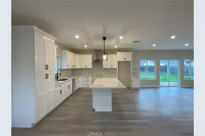 310 N Western, Hemet, CA 92543 - Photo 10