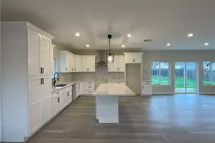 310 N Western, Hemet, CA 92543 - Photo 10