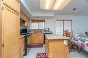 8082 Milan Ct, Fontana, CA 92336 - Photo 10