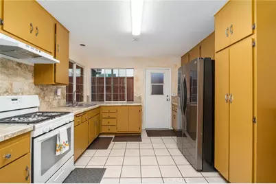 5762 Sky Meadow, Jurupa Valley, CA 92509 - Photo 4