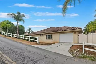 14202 Meadowlands, Riverside, CA 92503 - Photo 50