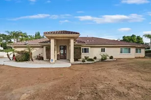 14202 Meadowlands, Riverside, CA 92503 - Photo 4