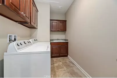 14202 Meadowlands, Riverside, CA 92503 - Photo 32