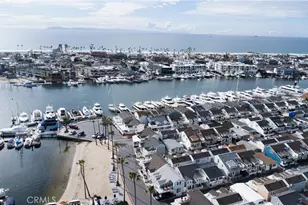 58 Beach, Newport Beach, CA 92663 - Photo 52