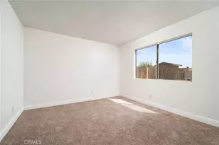 25177 Dana Ln, Moreno Valley, CA 92551 - Photo 10
