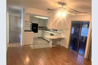 9391 California Avenue #30, Riverside, CA 92503 - Photo 6