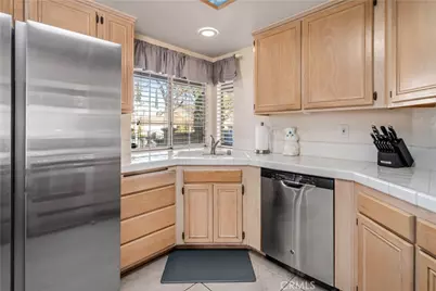 2334 Sandstone Court, Palmdale, CA 93551 - Photo 18