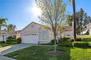 40511 Via Amapola, Murrieta, CA 92562 - Photo 2