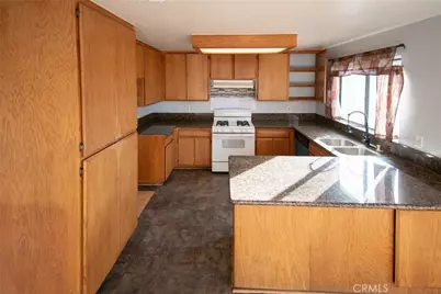775 Sonrisa, Hemet, CA 92543 - Photo 6