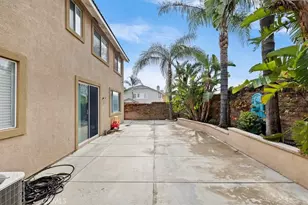 5814 Pine Valley Dr, Fontana, CA 92336 - Photo 6