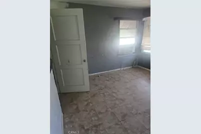 8548 Kempster, Fontana, CA 92335 - Photo 12