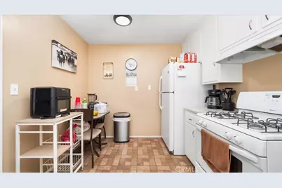 514 E Victory, Banning, CA 92220 - Photo 12