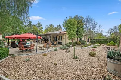 1062 Rancho Valencia, Riverside, CA 92508 - Photo 18