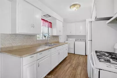 1650 N Orange, Riverside, CA 92501 - Photo 14