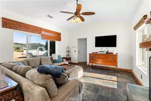 38125 Overhill Rd, Temecula, CA 92592 - Photo 14