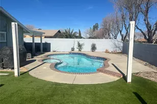 44706 Sarah Ln, Lancaster, CA 93535 - Photo 16