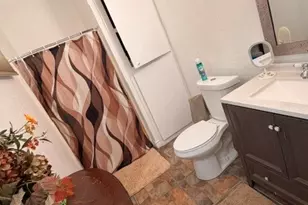 17824 Ivy Ave, Fontana, CA 92335 - Photo 16