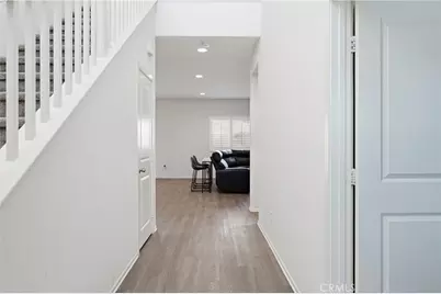 16137 Hamilton Court, Victorville, CA 92394 - Photo 6