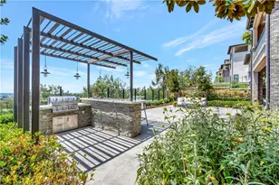 17 Ponte, Lake Forest, CA 92630 - Photo 28