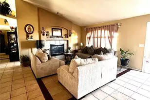 17429 Trinity Dr, Hesperia, CA 92345 - Photo 10