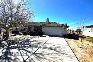 17429 Trinity Dr, Hesperia, CA 92345 - Photo 1