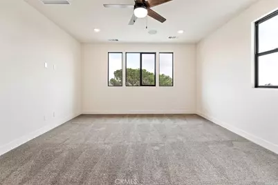 951 N Avenue 66, Los Angeles, CA 90042 - Photo 6