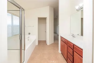 21189 Colombard, Apple Valley, CA 92308 - Photo 18