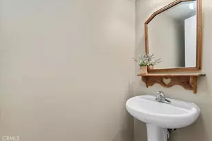 5825 Opal Ct, Fontana, CA 92336 - Photo 16