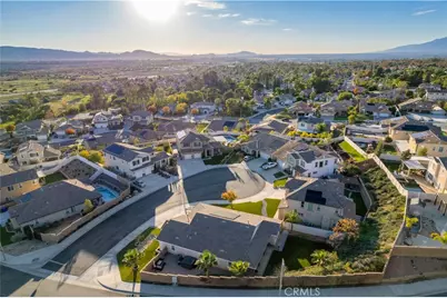 29762 Padilla Court, Highland, CA 92346 - Photo 6