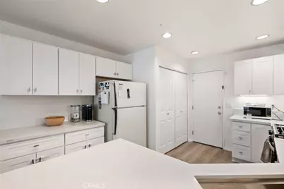 2900 Via Toscana #101, Corona, CA 92879 - Photo 18