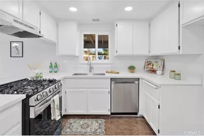 19224 Madrone Street, Hesperia, CA 92345 - Photo 18