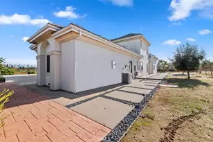 9830 Cleveland, Riverside, CA 92503 - Photo 10