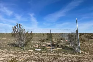 196 Ave G, Lancaster, CA 93535 - Photo 1