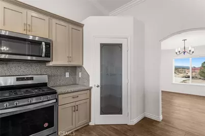11423 Desert View, Pinon Hills, CA 92372 - Photo 22