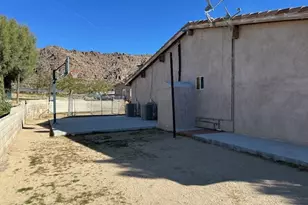 31163 Villa Nova, Lucerne Valley, CA 92356 - Photo 16