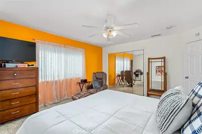 5528 Elmwood, San Bernardino, CA 92404 - Photo 10