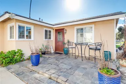 8738 San Vicente, Riverside, CA 92503 - Photo 2