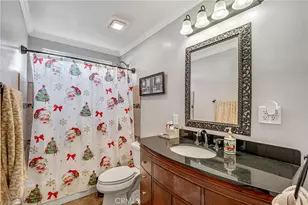 13719 Gavina Ave, Sylmar, CA 91342 - Photo 24