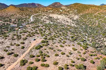 26000 Arabian Place, Tehachapi, CA 93561 - Photo 14