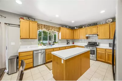 8470 Lindenhurst, Riverside, CA 92508 - Photo 14