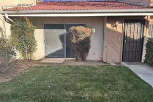 16465 Green Tree, Victorville, CA 92395 - Photo 2