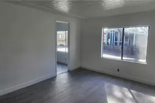 995 Pomona Road, Corona, CA 92882 - Photo 4